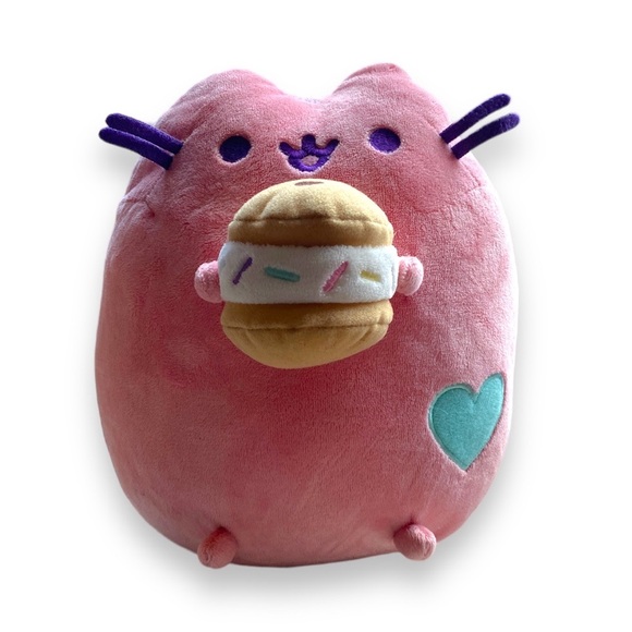 Pusheen Plush - Picture 2 of 5